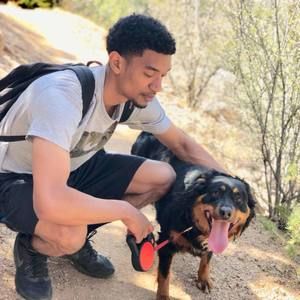 Meet your Posher, Donnis